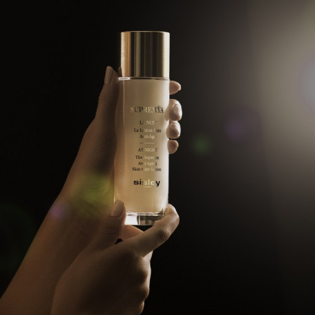 SISLEY-SUPREMŸA LA NUIT THE ANTI-AGING CARE LOTION SISLEY-SUPREMŸA LA NUIT THE ANTI-AGING CARE LOTION